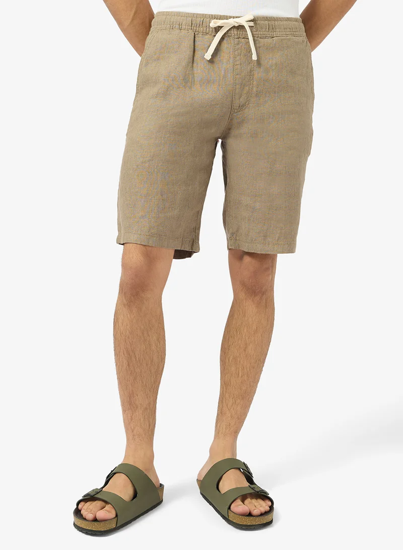 ريبلز مع نمشي Mens Pull-On Shorts